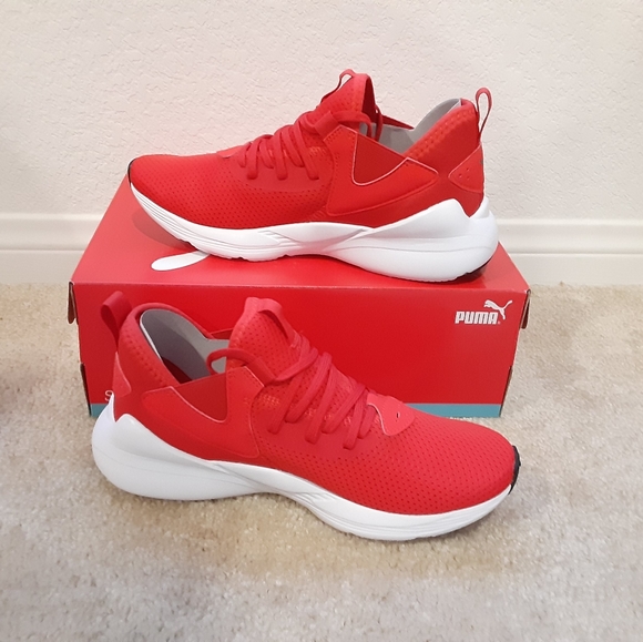 Puma - Picture 2 of 4